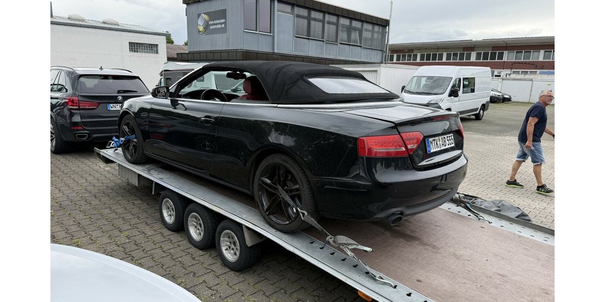 Audi A5 *Leder,Navi,Xenon,Brandschaden* 280.000 km 2.850 &euro; Schorndorf 73614