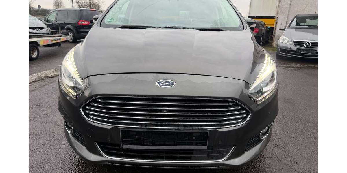 Ford S-Max 158.000 km 11.990 &euro; Pohlheim 35415