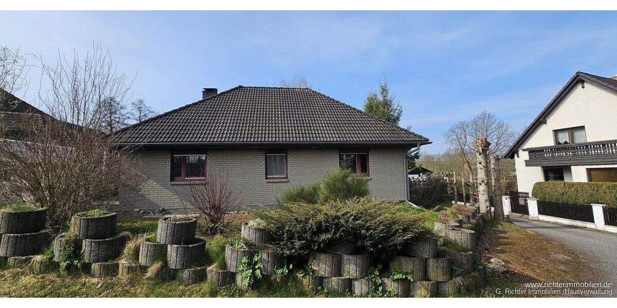 Einfamilienhaus Brand-Erbisdorf / Oberreichenbach Oberreichenbach - 7 Zimmer, 108 m&sup2;, 200.000&euro; | Angebot:25385493