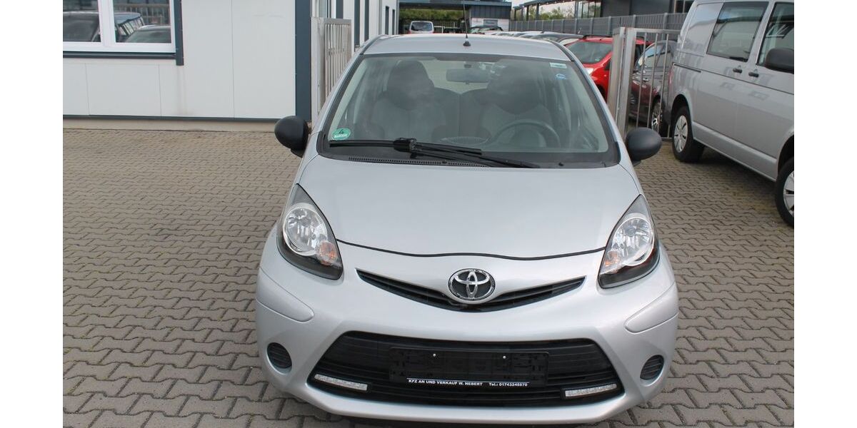 Toyota Aygo (X) 144.578 km 3.950 &euro; Euskirchen 53879