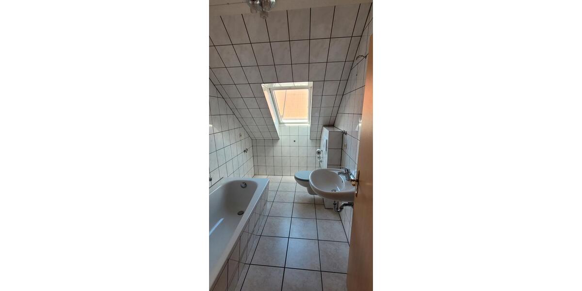 Etagenwohnung Stavenhagen - 2 Zimmer, 60 m&sup2;, 325&euro; | Angebot:26323410