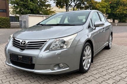 Toyota Avensis 173.000 km 6.450 &euro; Berlin 12277