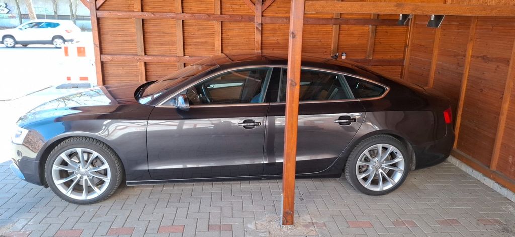 Audi A5 89.000 km 19.000 &euro; Hamburg 22043