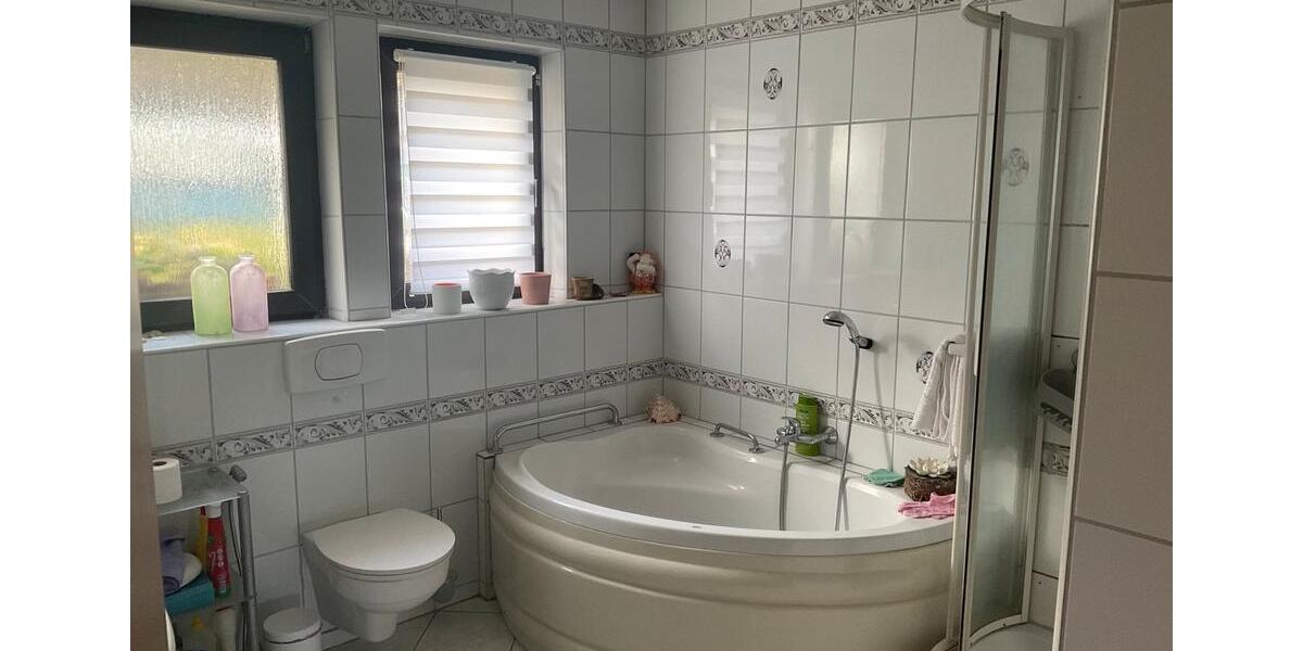 Einfamilienhaus Dautphetal - 6 Zimmer, 140 m&sup2;, 325.000&euro; | Angebot:26611187
