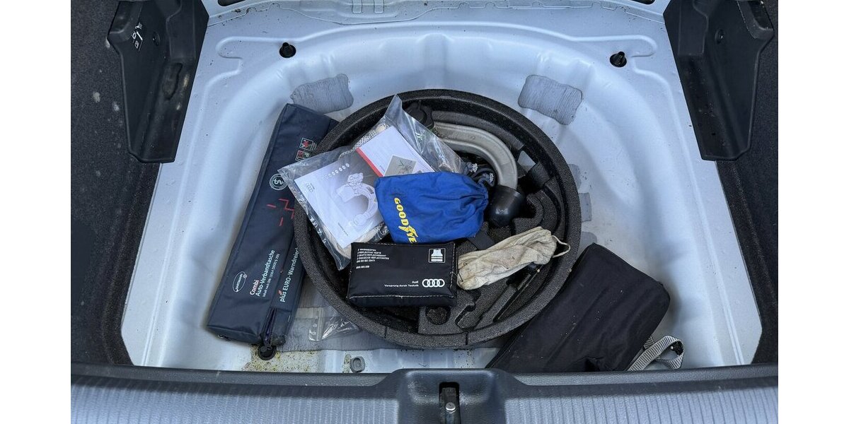 Audi Q2 35 TFSI S-Tronic / Sitzheizung / AKH 77.000 km 19.990 &euro; Donauwörth 86609