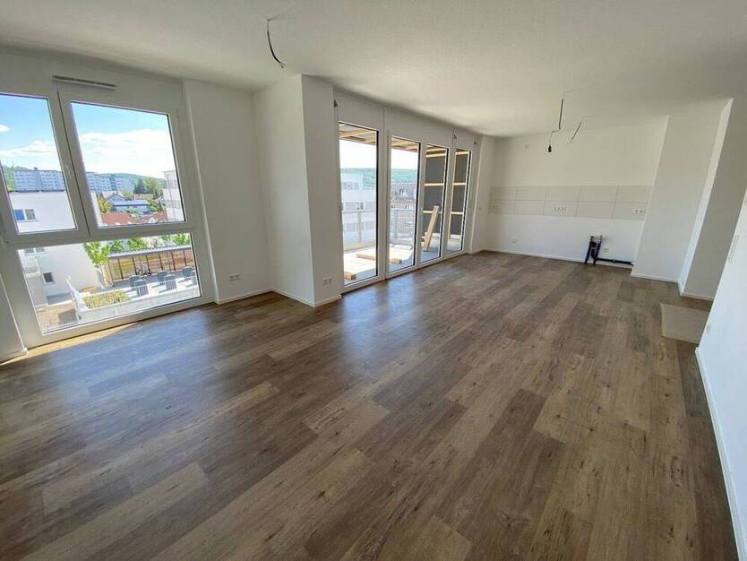 Helle und ansprechende 2-Zimmer im DG