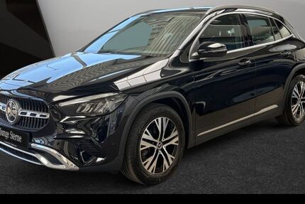 Mercedes-Benz GLA 180 15.302 km 34.190 &euro; Bremen 28307