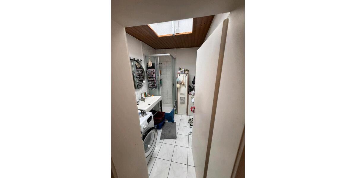 Dachgeschoßwohnung Linz am Rhein - 1 Zimmer, 90 m&sup2;, 750&euro; | Angebot:26576188