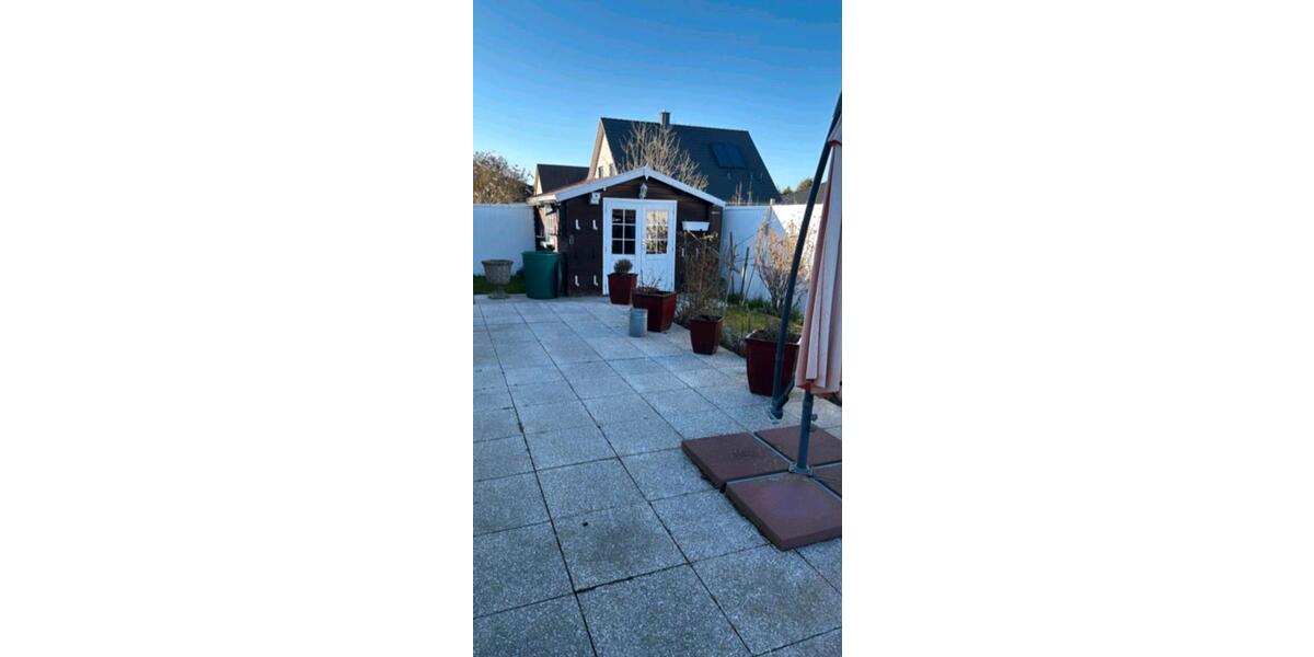 Einfamilienhaus Laage - 4 Zimmer, 140 m&sup2;, 1.600&euro; | Angebot:26213173