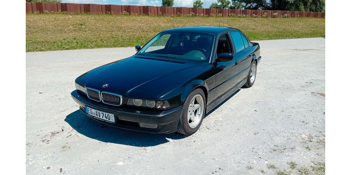 BMW 740 312.500 km 8.000 &euro; Gangkofen - Kollbach 84140
