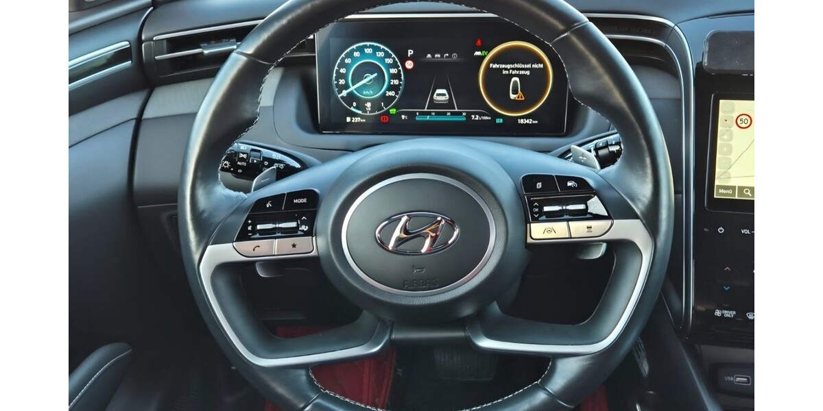 Hyundai Tucson 19.500 km 28.500 &euro; Hamburg 20038