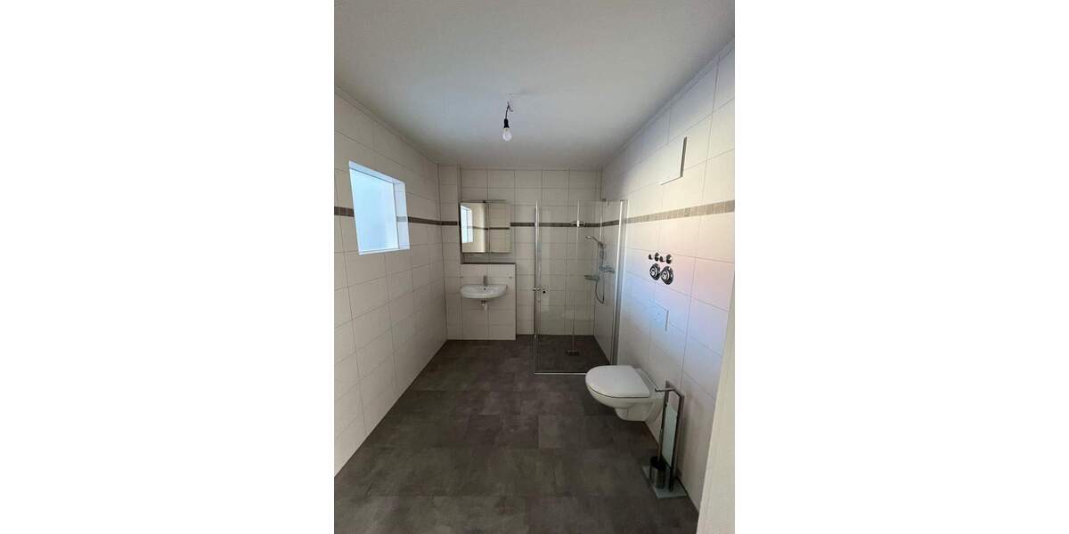 Terrassenwohnung Wehringen - 2 Zimmer, 74 m&sup2;, 893&euro; | Angebot:26334330