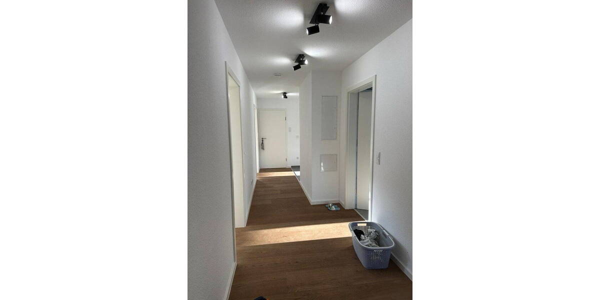 Etagenwohnung Mannheim Käfertal - 4 Zimmer, 95 m&sup2;, 1.330&euro; | Angebot:25969720