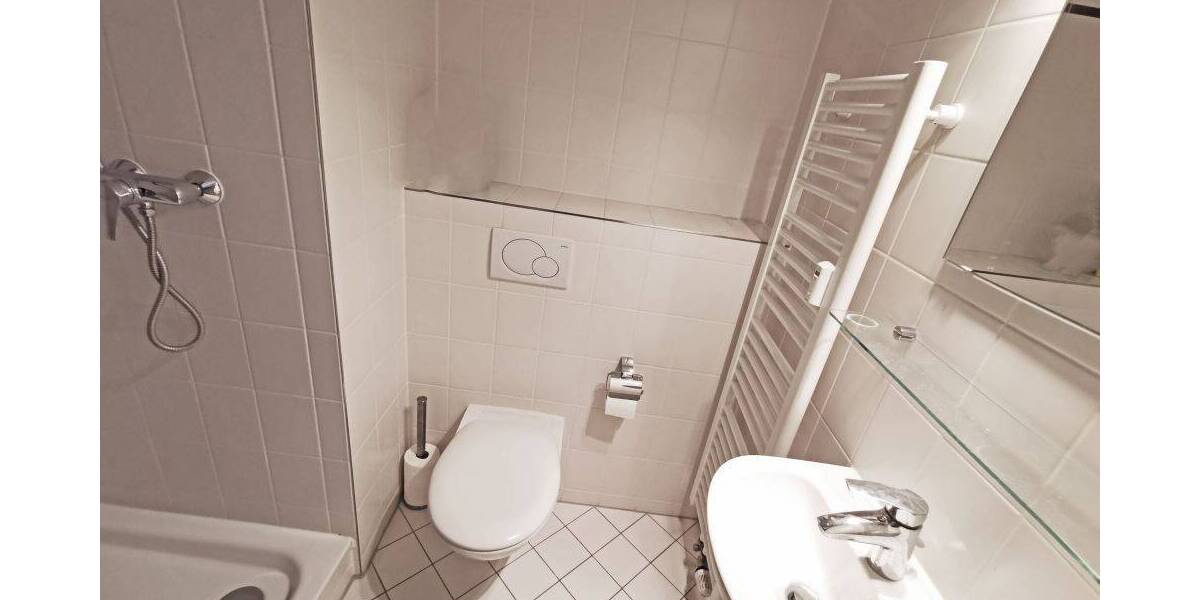 Etagenwohnung Deisenhofen Deisenhofen - 3 Zimmer, 103 m&sup2;, 1.650&euro; | Angebot:26806955