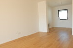 Helle, derzeit vermietete, sehr große 2 Zi. Wohnung im Zentrum von Freilassing - mit Bergblick. 2 zimmer