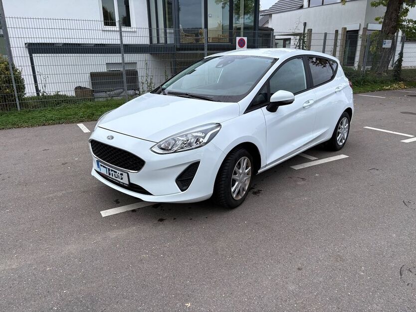 Ford Fiesta 36.500 km 10.200 € Fellbach 70736