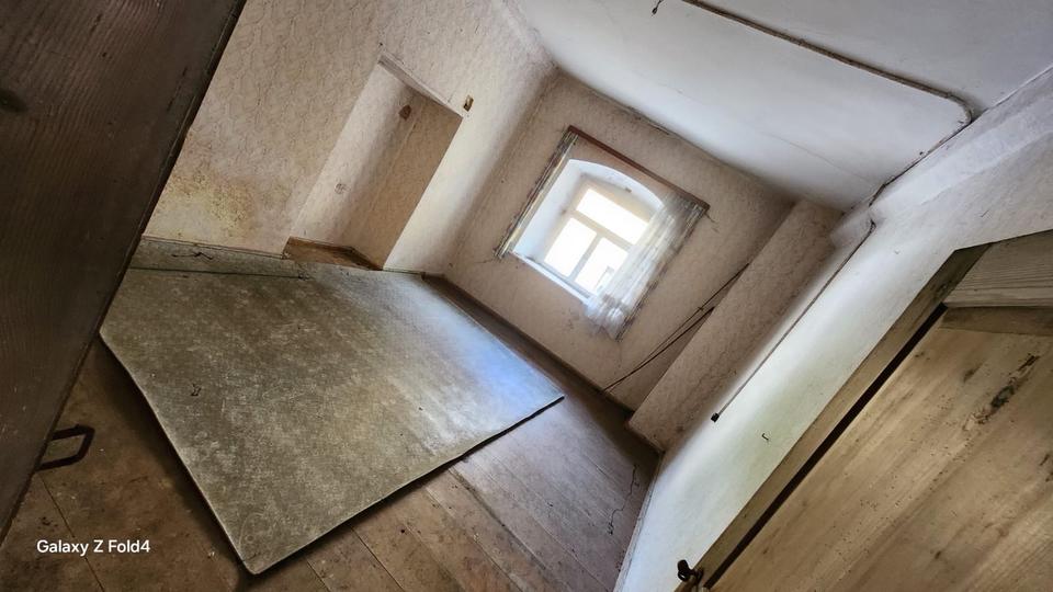 Doppelhaushälfte Vilseck - 16 Zimmer, 520 m&sup2;, 45.000&euro; | Angebot:20657309