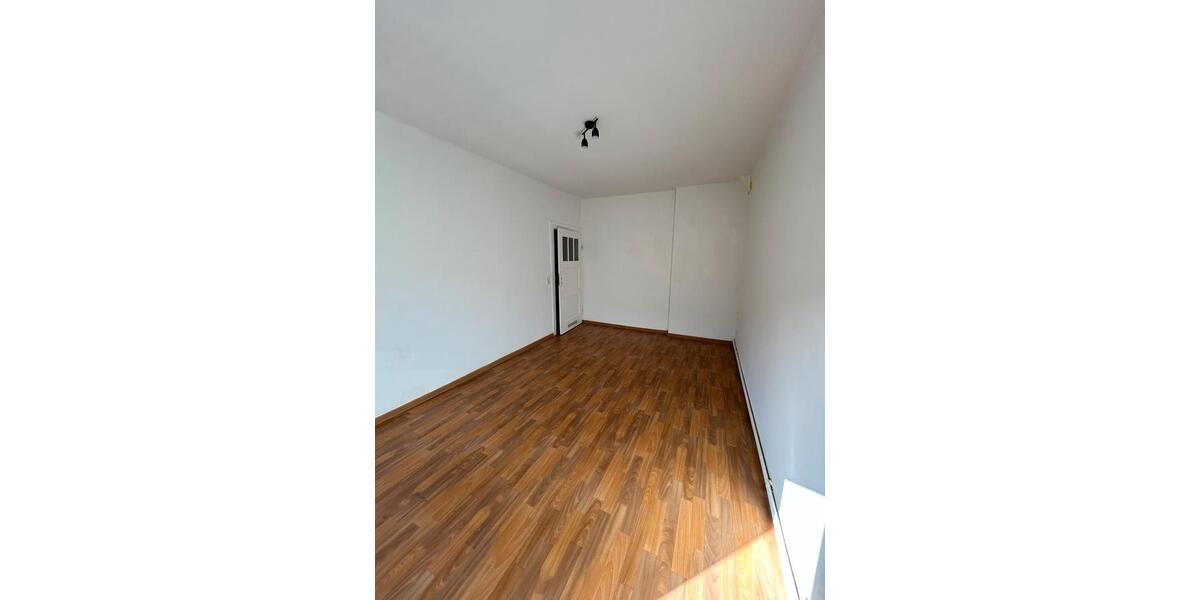 Etagenwohnung Am Ettersberg - 3 Zimmer, 70 m&sup2;, 520&euro; | Angebot:25269875