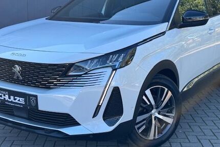 Peugeot 5008 48.606 km 29.800 € Magdeburg 39110