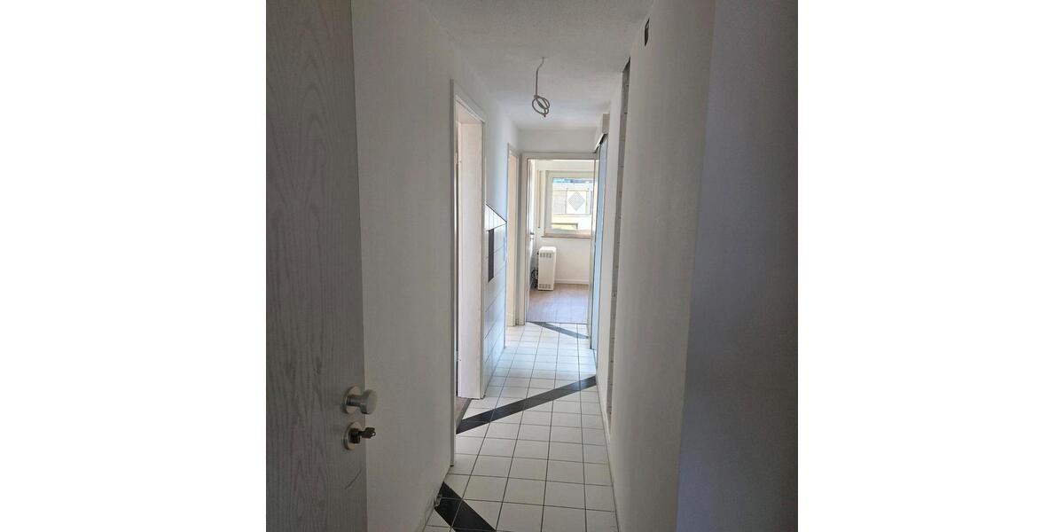 Dachgeschoßwohnung Deizisau - 3 Zimmer, 60 m&sup2;, 840&euro; | Angebot:26411661