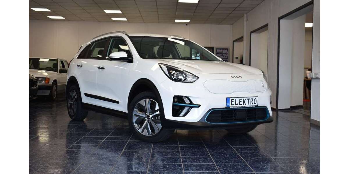 Kia Niro 65.889 km 17.470 &euro; Nürnberg 90431