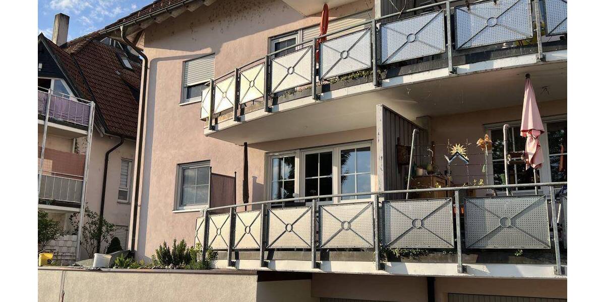 Etagenwohnung Waldshut - 3 Zimmer, 74 m&sup2;, 250.000&euro; | Angebot:26807039
