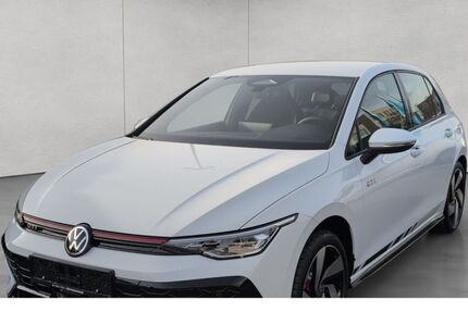 VW Golf 4.900 km 40.980 &euro; Hamburg 21029