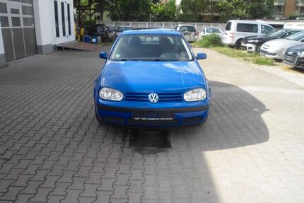 VW Golf 173.894 km 2.290 &euro; Bamberg 96052