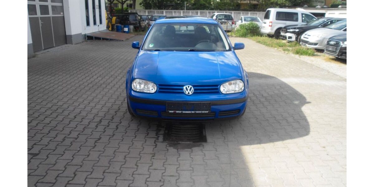 VW Golf 173.894 km 2.290 &euro; Bamberg 96052