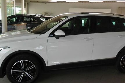 VW Tiguan 52.107 km 26.990 &euro; Eilsleben 39365
