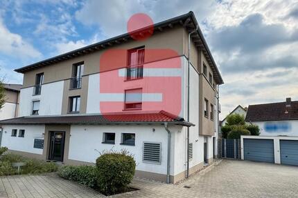 Exklusive Penthouse - Mietwohnung mit zwei Garagen in zentraler Lage von Edenkoben zimmer
