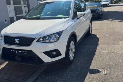 Seat Arona 90.000 km 14.200 &euro; Untereisesheim 74257