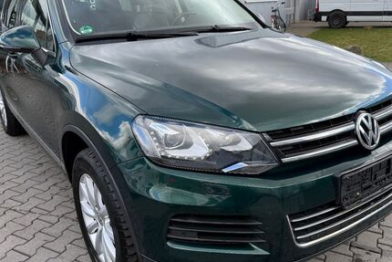 VW Touareg 276.541 km 11.900 € Münster 48157