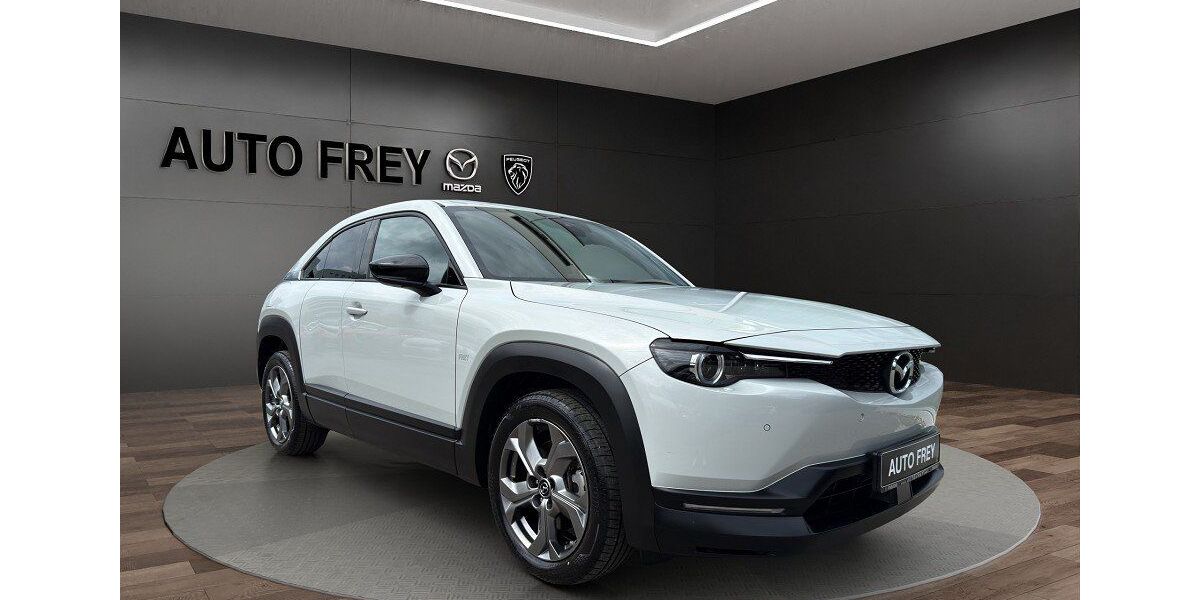 Mazda MX-30 26.426 km 16.250 € Augsburg 86167