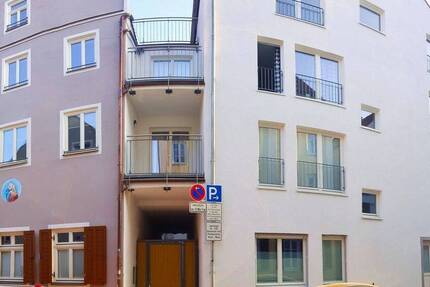 Wohnung Ingolstadt Altstadt Nordwest - 2 Zimmer, 39 m&sup2;, 719&euro; | Angebot:26875075