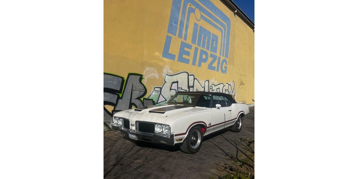 Oldsmobile Andere 112.000 km 81.000 &euro; Borsdorf 04451
