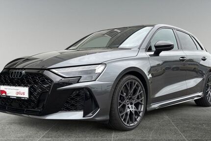 Audi RS3 2.180 km 66.780 € Pronsfeld 54597