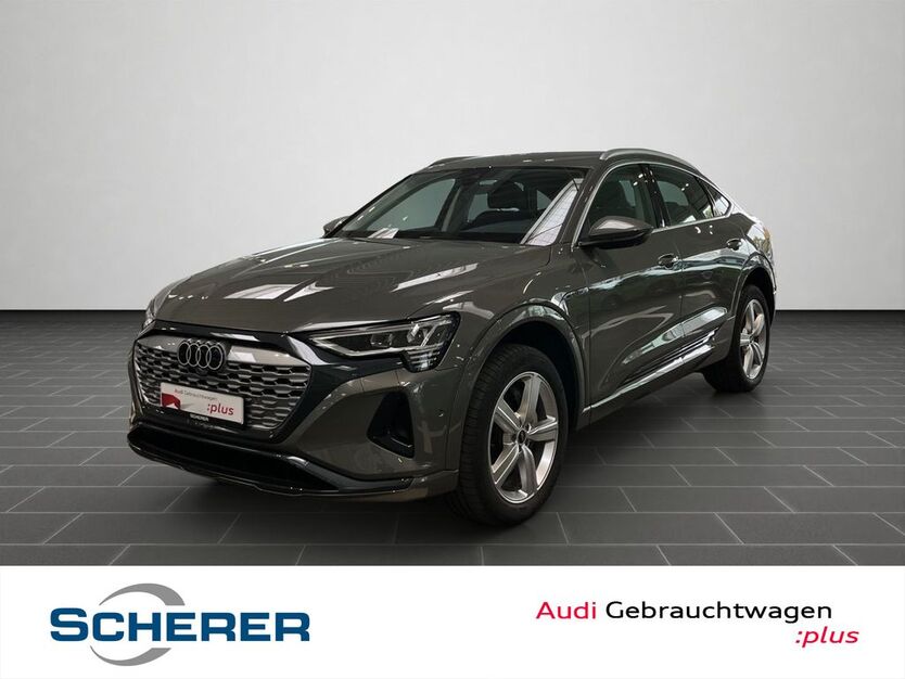 Audi Q8 e-tron 42.900 km 48.490 € Saarbrücken 66115