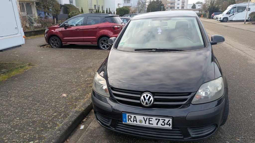 VW Golf Plus 302.000 km 600 &euro; Rastatt 76435