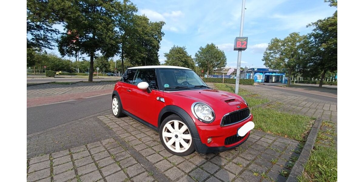 Mini Cooper S 138.300 km 8.900 &euro; Stendal 39576