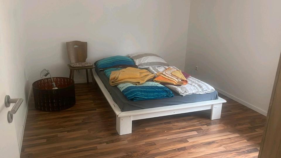 Mehrfamilienhaus, Wohnhaus Engen - 5 Zimmer, 130 m&sup2;, 1.300&euro; | Angebot:25634542