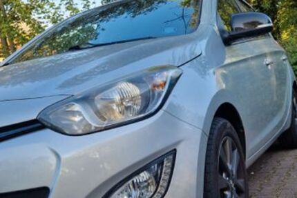 Hyundai i20 140.000 km 4.500 &euro; Gelsenkirchen 45888