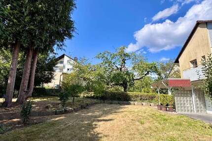 Haus zum Kaufen in Sindelfingen 690.000 € 164.46 m²
