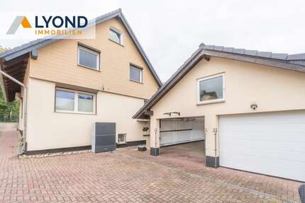 Haus zum Kaufen in Schkopau Lochau 489.000 € 235 m² 7 zimmer