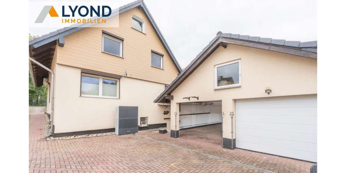 Haus zum Kaufen in Schkopau Lochau 489.000 € 235 m² 7 zimmer