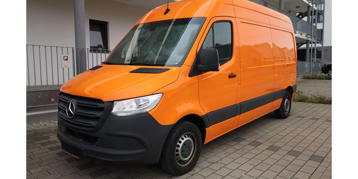 Mercedes-Benz Sprinter 51.609 km 20.900 &euro; Bretten 75015