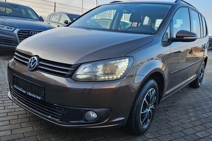 VW Touran 131.911 km 8.450 &euro; Calden 34379
