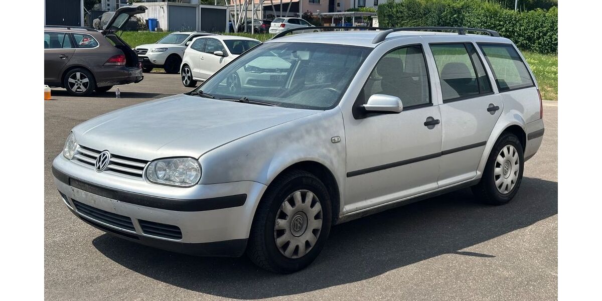 VW Golf 352.000 km 950 &euro; Balingen 72336