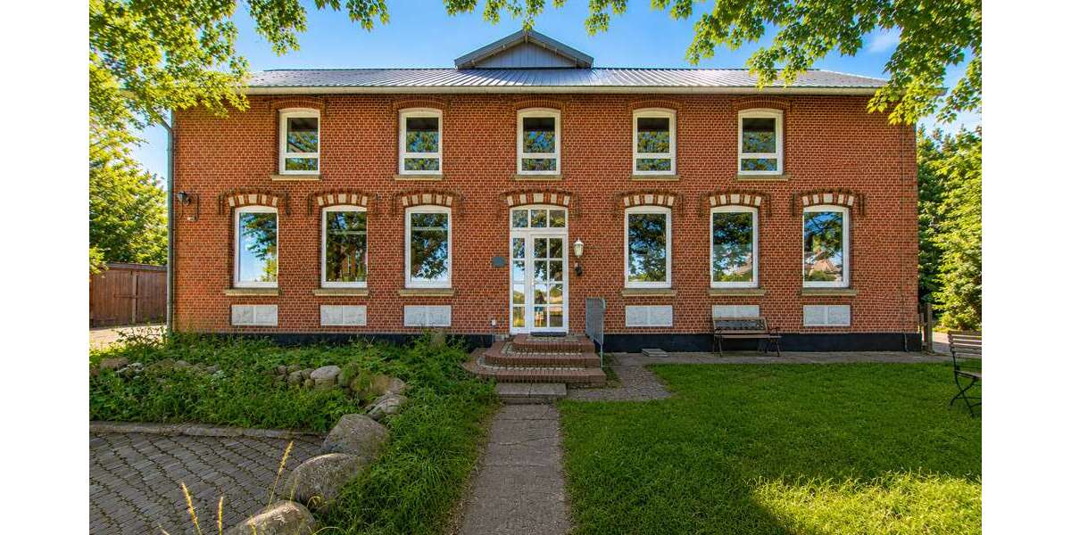 Einfamilienhaus Neuendorf-Sachsenbande / Sachsenbande Sachsenbande - 9 Zimmer, 386 m&sup2;, 499.000&euro; | Angebot:23247230