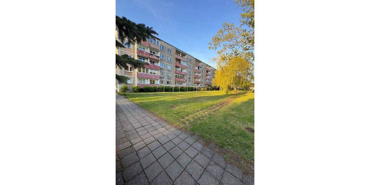 Mehrfamilienhaus, Wohnhaus Dessau-Roßlau Süd - 1 Zimmer, 4.000.000&euro; | Angebot:26487162